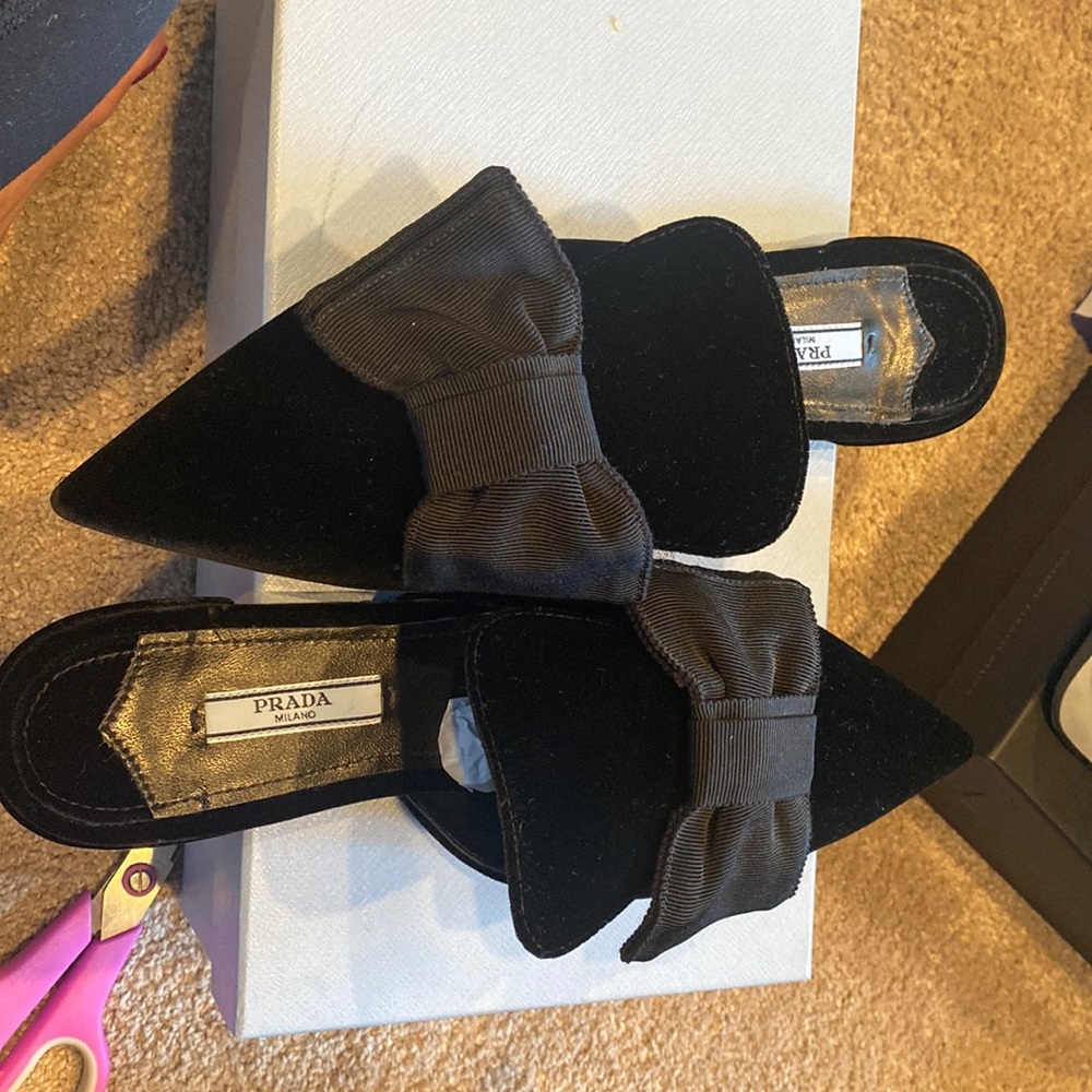 Prada size 38 1/2 slide in mules